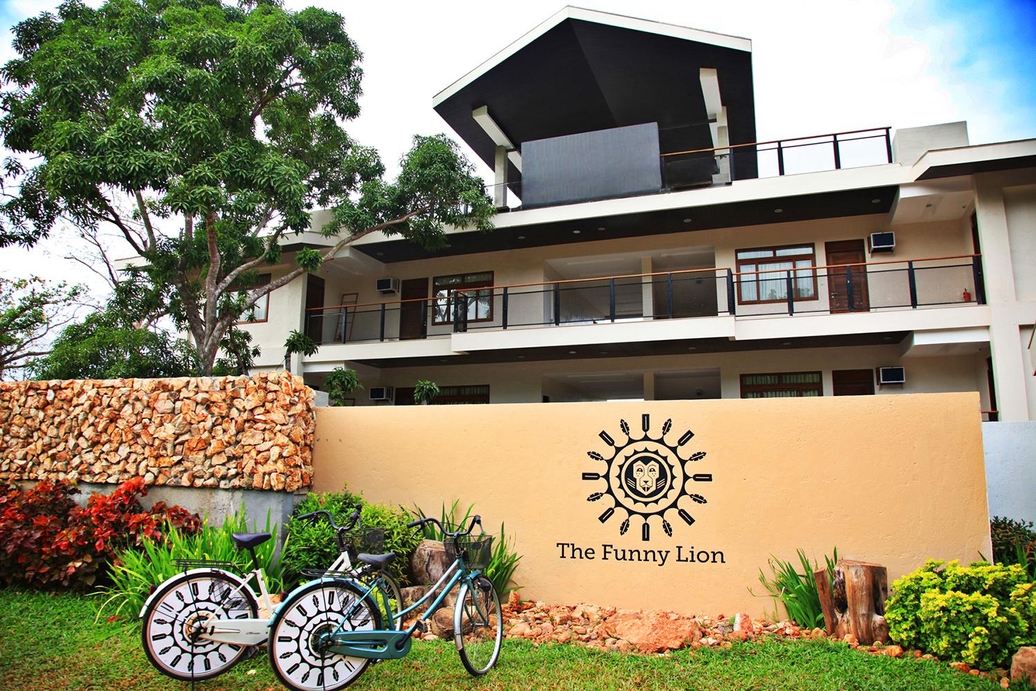 The Funny Lion - Coron Hotel Luaran gambar