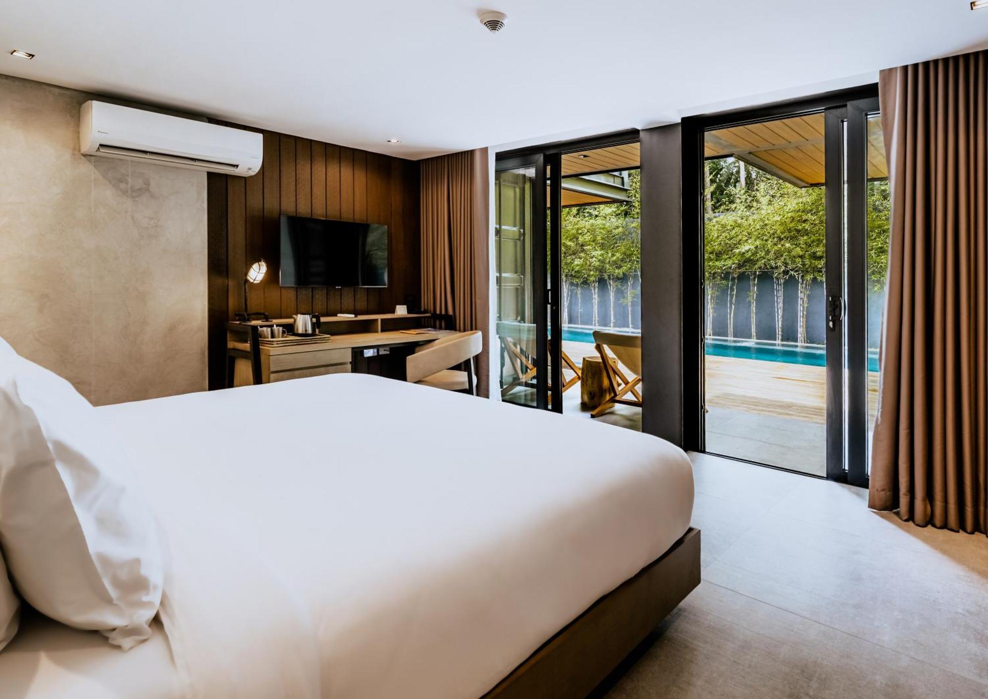 The Funny Lion - Coron Hotel Luaran gambar