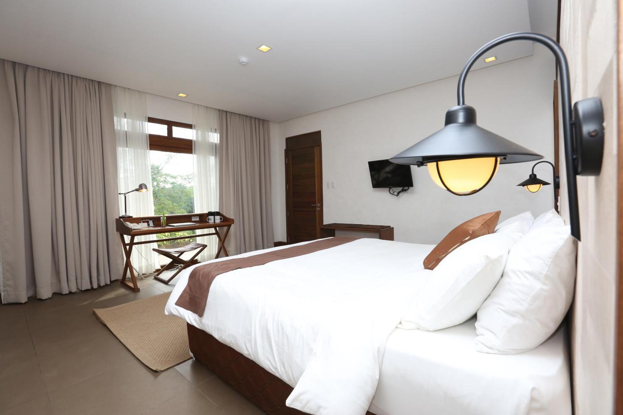 The Funny Lion - Coron Hotel Luaran gambar