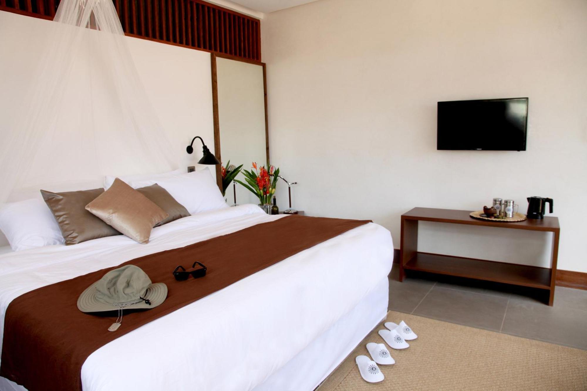 The Funny Lion - Coron Hotel Luaran gambar