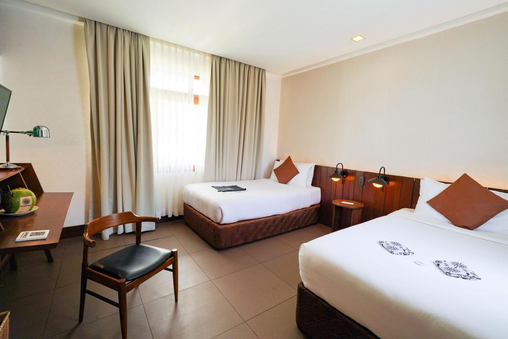 The Funny Lion - Coron Hotel Luaran gambar