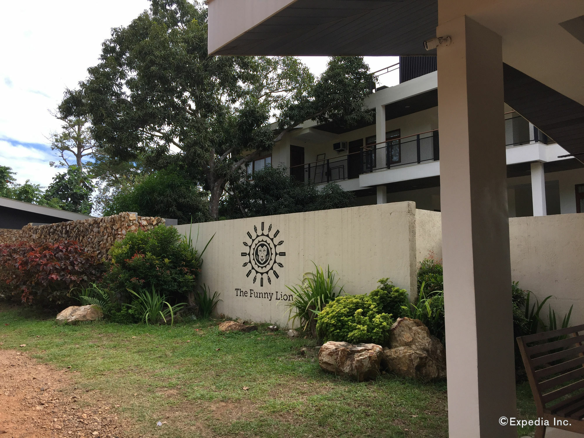 The Funny Lion - Coron Hotel Luaran gambar