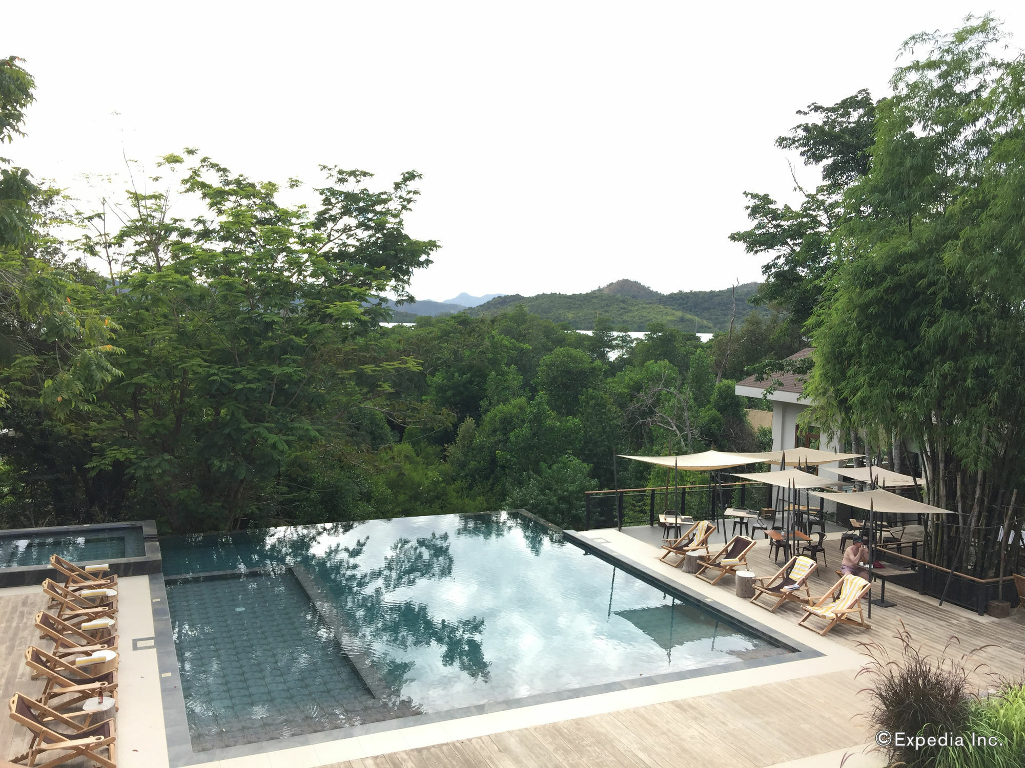 The Funny Lion - Coron Hotel Luaran gambar