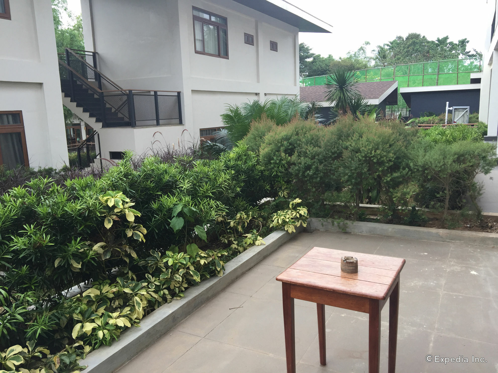 The Funny Lion - Coron Hotel Luaran gambar